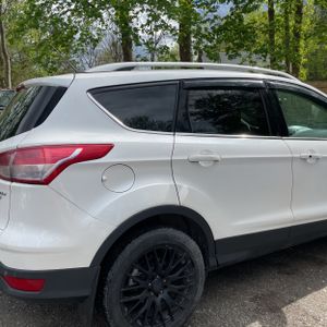 FORD ESCAPE TITANIUM - 9