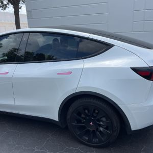 TESLA MODEL Y LONG RANGE - 6