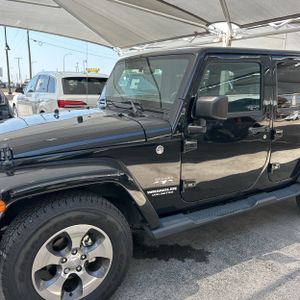 2017 JEEP WRANGLER UNLIMITED SAHARA 照片 2