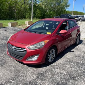 HYUNDAI ELANTRA GT BASE - 1