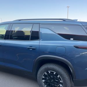2025 Chevrolet TRAVERSE Z71 照片 6