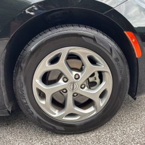 صورة مصغرة 20 لـ 2023 Chrysler PACIFICA LIMITED