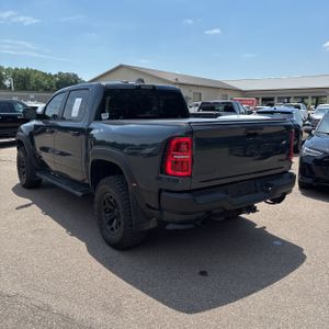صورة 5 لـ 2026 RAM 1500 RHO