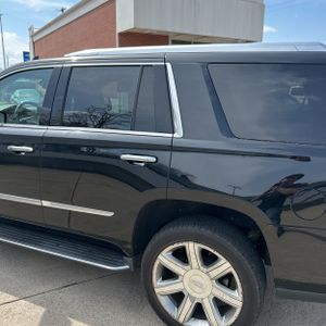 CADILLAC ESCALADE LUXURY - 6