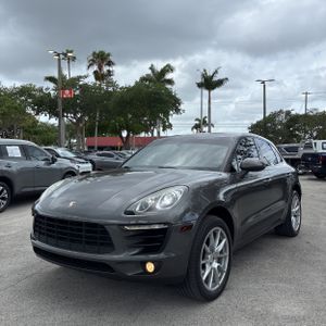 PORSCHE MACAN S - 1