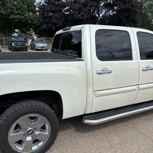 2011 Chevrolet SILVERADO 1500 LT — фото 9
