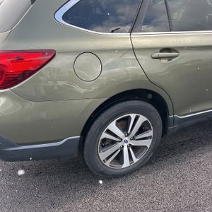 SUBARU OUTBACK 2.5I LIMITED - 9