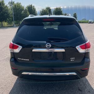 2015 Nissan PATHFINDER SV 照片 7