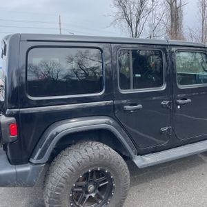 JEEP WRANGLER UNLIMITED SAHARA ALTITUDE - 9