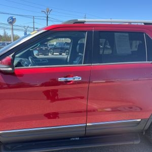 FORD EXPLORER LIMITED - 4