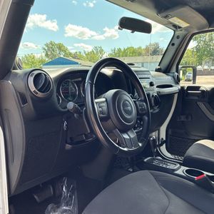 صورة مصغرة 35 لـ 2014 JEEP WRANGLER SPORT