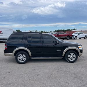 FORD EXPLORER EDDIE BAUER - 10