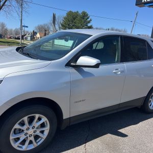 CHEVROLET EQUINOX LT - 2