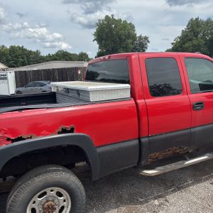 صورة 9 لـ 2003 Chevrolet SILVERADO 2500 LS