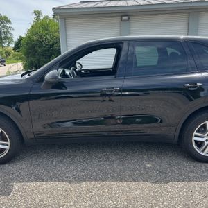 PORSCHE CAYENNE - 4