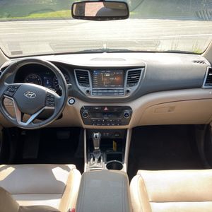 صورة مصغرة 36 لـ 2017 Hyundai TUCSON LIMITED
