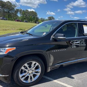 CHEVROLET TRAVERSE HIGH COUNTRY - 2