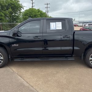 CHEVROLET SILVERADO 1500 RST - 4