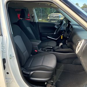 صورة مصغرة 32 لـ 2024 KIA SOUL LX