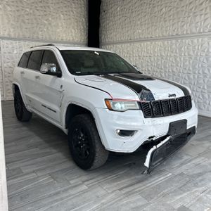 2017 JEEP GRAND CHEROKEE OVERLAND — фото 10