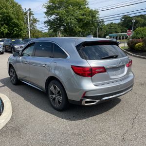 2017 Acura MDX SH-AWD photo 5