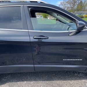 JEEP CHEROKEE LATITUDE - 9