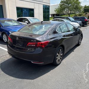 صورة 8 لـ 2015 Acura TLX W/TECH