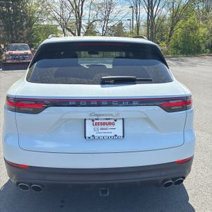 PORSCHE CAYENNE S - 7