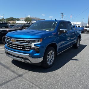 2022 Chevrolet SILVERADO 1500 LTZ 照片 1