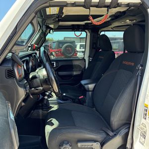 صورة مصغرة 36 لـ 2022 JEEP GLADIATOR MOJAVE
