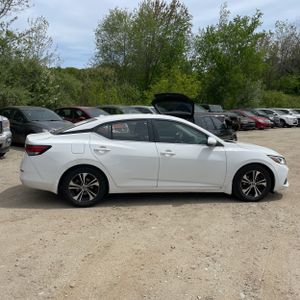 NISSAN SENTRA SV - 10