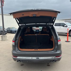 صورة مصغرة 46 لـ 2022 Lincoln AVIATOR BLACK LABEL