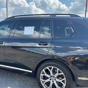 2021 BMW X7 XDRIVE40I — фото 6