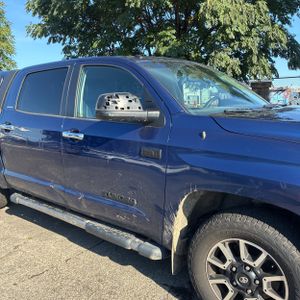 2014 Toyota TUNDRA LIMITED photo 13