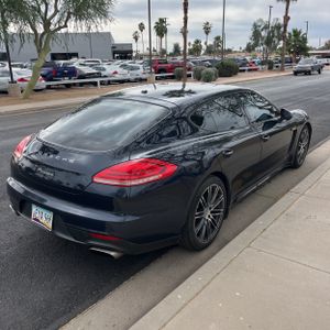 PORSCHE PANAMERA 4 - 8