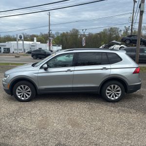 VOLKSWAGEN TIGUAN S - 3