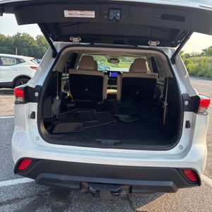صورة مصغرة 43 لـ 2023 Toyota HIGHLANDER XLE