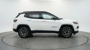 2025 JEEP COMPASS TRAILHAWK 照片 8