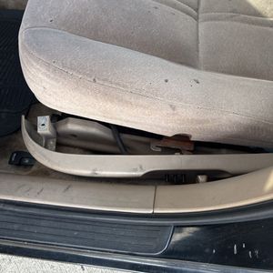 صورة مصغرة 57 لـ 1999 Toyota CAMRY LE