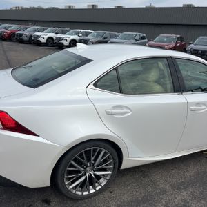 LEXUS IS 300 BASE - 9