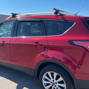 صورة 6 لـ 2017 FORD ESCAPE TITANIUM