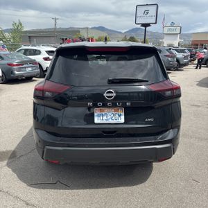 NISSAN ROGUE S INTELLIGENT AWD - 7