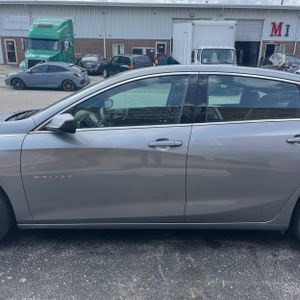 CHEVROLET MALIBU LS - 4