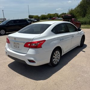 2016 Nissan SENTRA S 照片 8