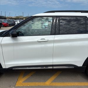 FORD EXPLORER XLT - 4