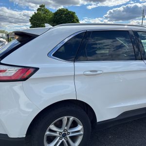 FORD EDGE SEL - 9