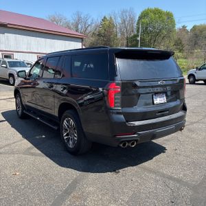 CHEVROLET SUBURBAN Z71 - 5