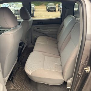 2015 Toyota TACOMA V6 — миниатюра 34