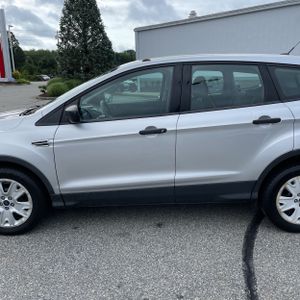 صورة 4 لـ 2015 FORD ESCAPE S