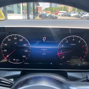 2026 Mercedes-BENZ GLC — миниатюра 40